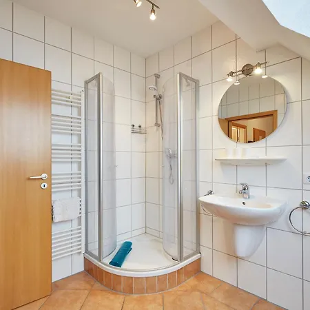 Haus Walfaenger - 4 شقة بوركم